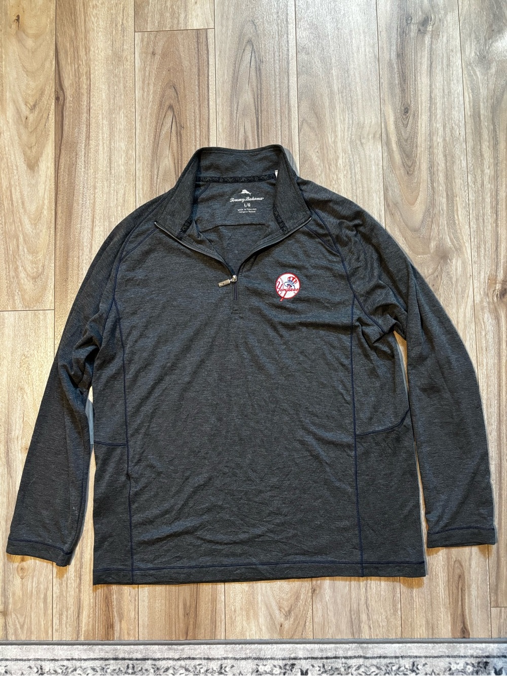 Large Tommy Bahama New York Yankees Quarter Zip